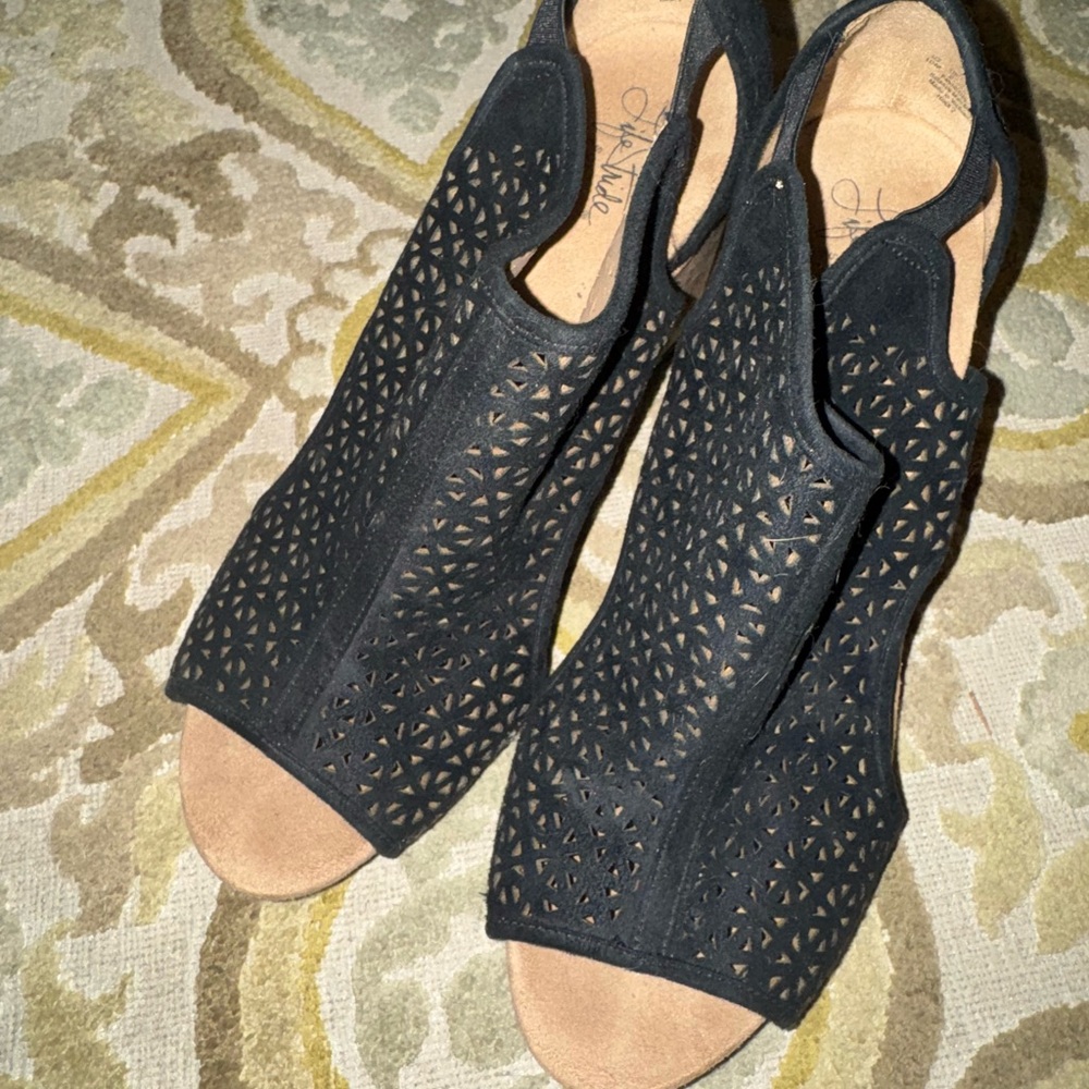 Life Stride Black and Tan Heels with Perforated Design wedges